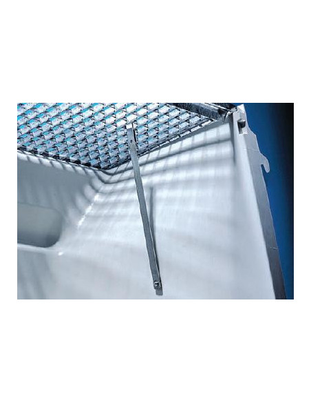 MULTINORM XL basement light well with a mesh grating