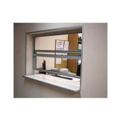 Vertically sliding infeed/cashier window 2