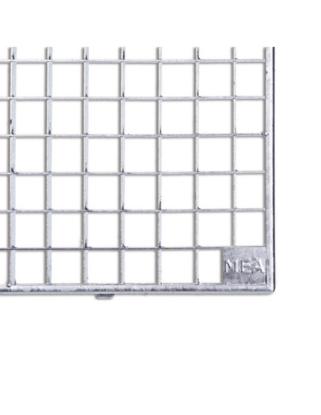 copy of MULTINORM basement light well 3in1 with a grid grating 30/30